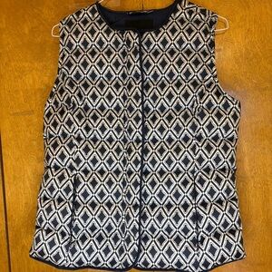 Talbots Geometric Navy Blue White Puffer‎ Quilted Vest